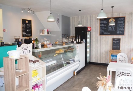 cafe-and-sandwich-bar-in-leeds-590538